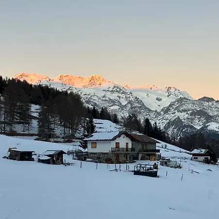 Tchambre Guest house Brusson